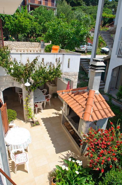 Hella Apartments Trogir Habitación foto